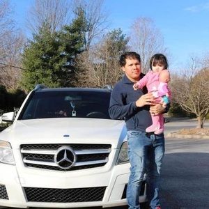 Meet your Posher, Noé sandoval yoni